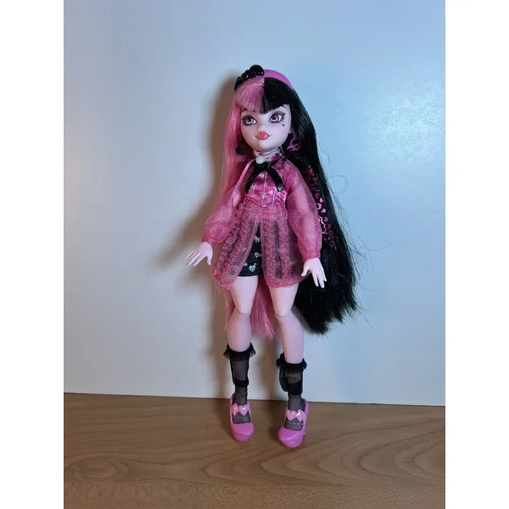 Monster High Draculaura Doll Count Fabulous 2022 PINK NO ACCESSORIES NO BOX